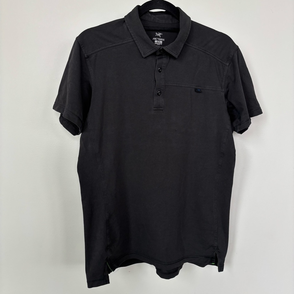 Arc'teryx Black Polo Shirt‎ Size M